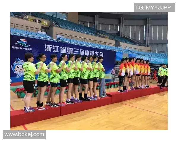 杭州排球队的比赛经验分享与技术提升探讨