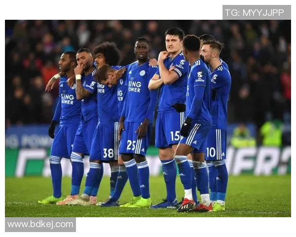 川崎与阿波罗的激烈对决展现足球魅力与团队精神的巅峰较量