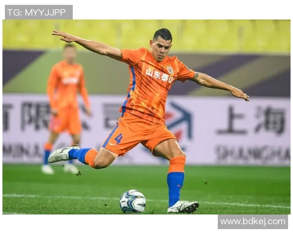 利加竞技迎战弗拉门戈强强对决引发球迷热议与期待